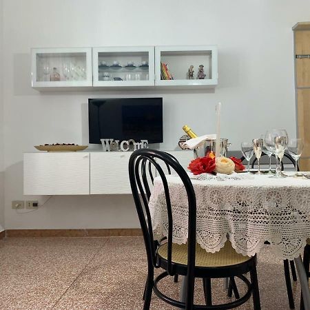 Temporary House Oberdan Apartment Bologna Ngoại thất bức ảnh