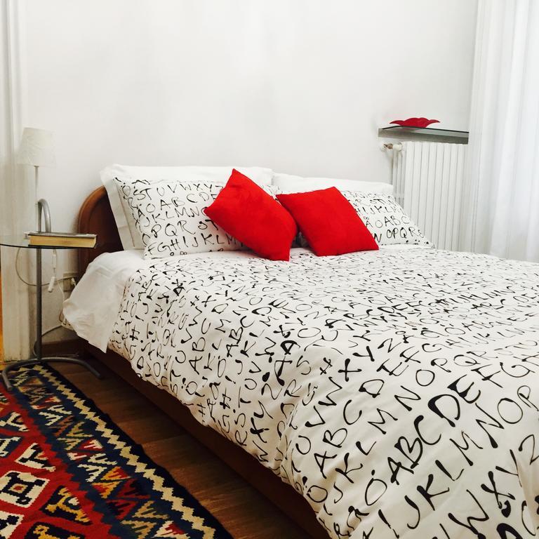 Temporary House Oberdan Apartment Bologna Ngoại thất bức ảnh