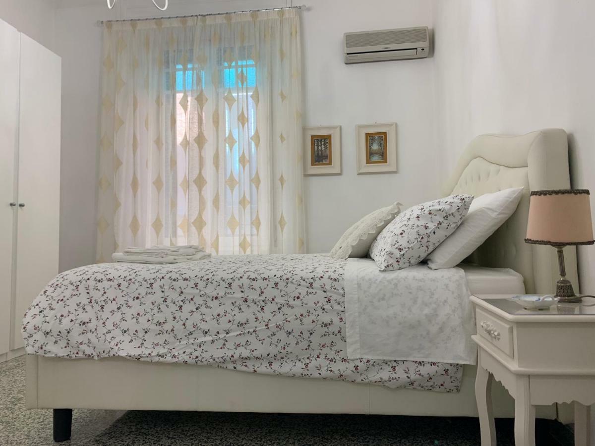 Temporary House Oberdan Apartment Bologna Ngoại thất bức ảnh